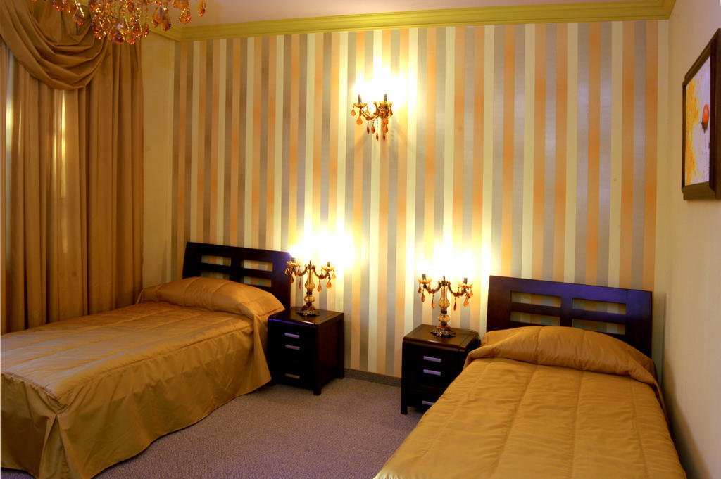 Hotel Unikat Velingrado Habitación foto