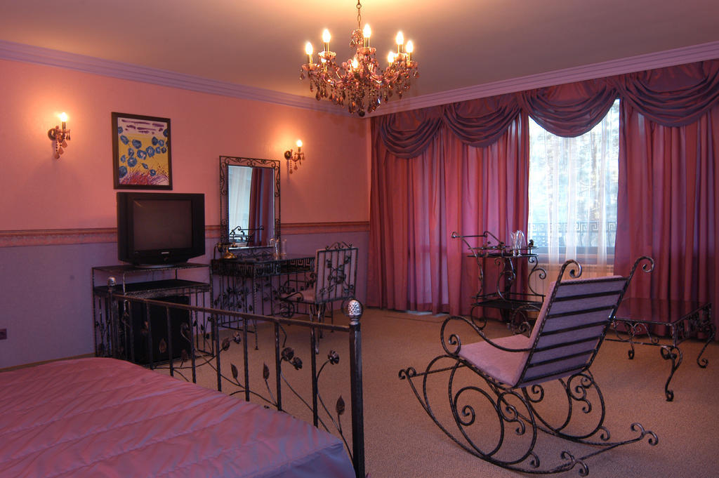 Hotel Unikat Velingrado Habitación foto